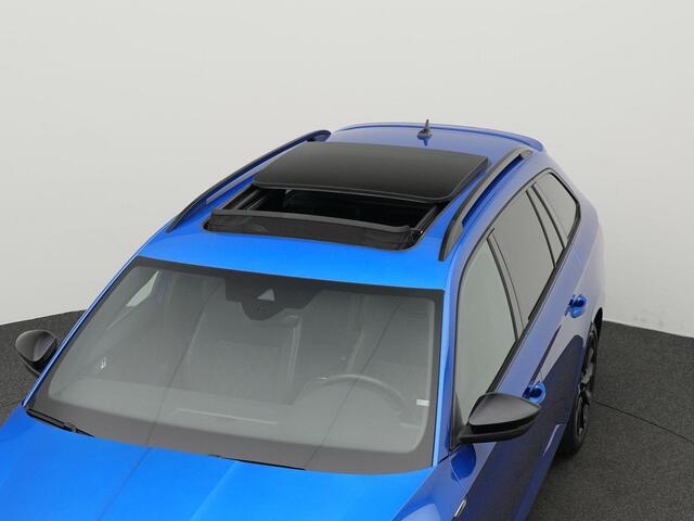 Skoda SUPERB Combi 1.4 TSI iV 218 pk DSG Sportline Business | Panoramadak | Trekhaak | Dynamic Chassis Control | Standkachel | Rondomzicht camera | Side Assist | 19 inch