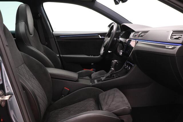 Skoda SUPERB Combi 1.4 TSI iV Sportline Business | COMFORT PACK | STUURVERWARMING | PANORAMADAK | 19"