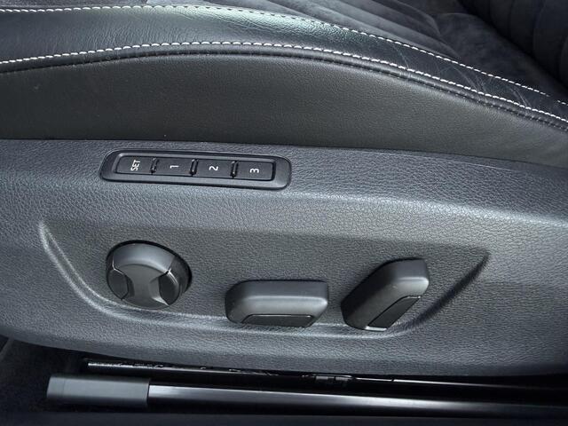 Skoda SUPERB Combi 1.5 TSI ACT 150PK BNS Edition Automaat ?Virtual Cockpit ?Navigatie Full Map ?Camera ?Apple Carplay & Android Auto ?Comfortstoelen met geheugen ?Elektrische A.Klep ?Climate ?Cruise ?Stoelverwarming ?Parkeersensoren ?Lichtmetaal 17" ?Trekhaak