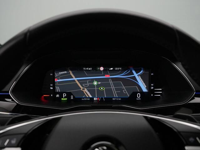 Skoda SUPERB Combi 1.4 TSI 218 pk DSG iV Laurint & Klement | Panoramadak | Stoelventilatie | Adaptieve onderstelregeling (DCC) | Rondomzicht camera | Geheugenstoelen | Trekhaak | Lederen bekleding | Standkachel | 19 inch