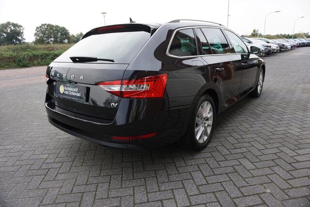 Skoda SUPERB 1.4 TSI IV STYLE BUSINESS EDITION LUXE DEALER ONDERHOUDEN DEC 2020 PANORAMADAK FULL LED CAMERA ELECTR.STOELEN+MEMORY ALCANTARA CANTON NAVI ANDROID/APPLECARPLAY NAVI PDC V+A+ASSIST CRUISE CLIMA ENZ...