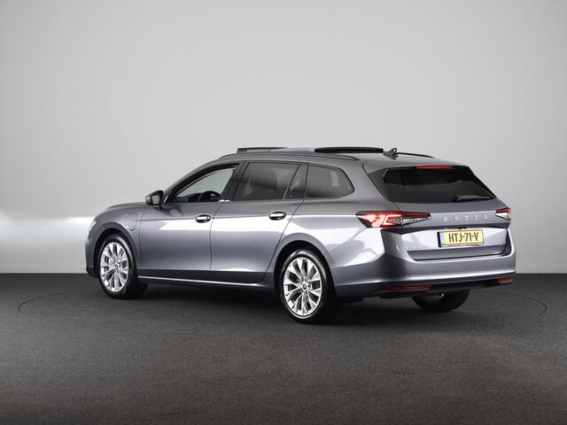 Skoda SUPERB Combi 1.5 TSI PHEV Business Edition 204 PK PHEV | Verlengde garantie | Panorama dak | Trekhaak | 18" Lm velgen |