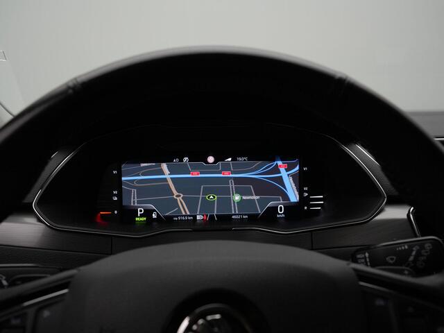 Skoda SUPERB Combi 1.4 TSI iV 218 pk DSG Business Edition | Matrix LED | Navigatie Columbus | Geheugenstoel | Matrix LED | Leder/alcantara