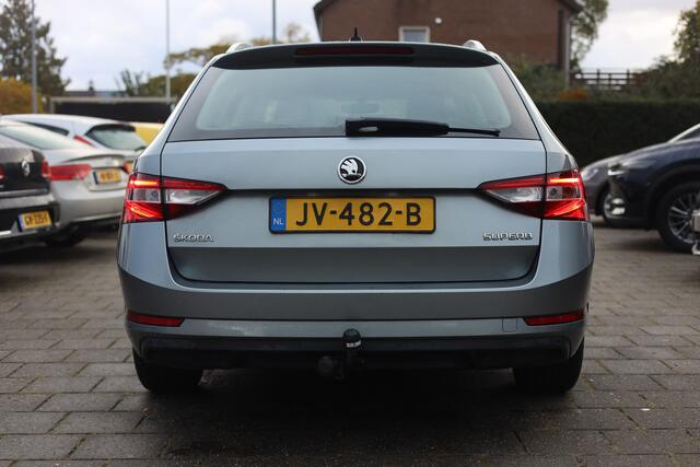 Skoda SUPERB Combi 1.4 TSI ACT AUTOMAAT | NAVI | CARPLAY | TREKHAAK