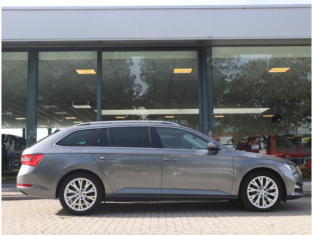 Skoda SUPERB Combi 1.4 TSI iV Business Edition Plus Adaptive Cruise