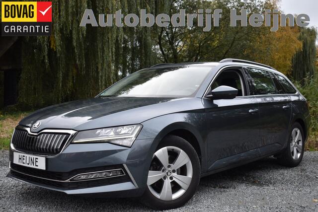 Skoda SUPERB Combi iV 218PK DSG HYBRID BUSINESS TREKHAAK/NAVI/VIRTUAL