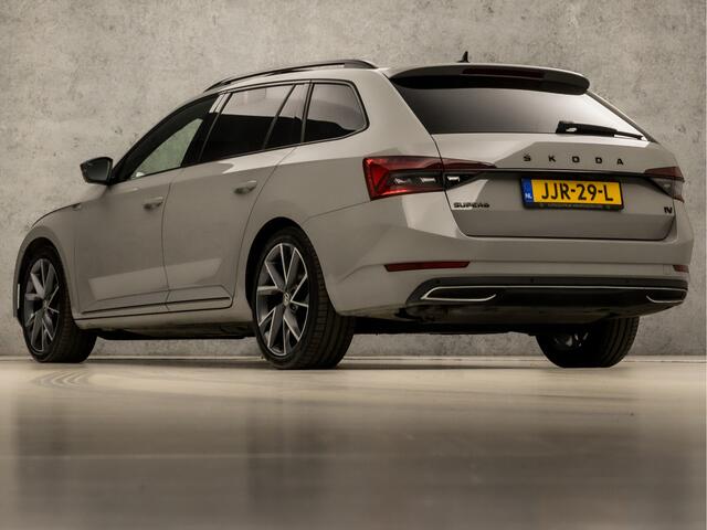 Skoda SUPERB Combi 1.4 TSI iV Sportline 218Pk Automaat (PANORAMADAK, VIRTUAL COCKPIT, APPLE CARPLAY, LEDER/ALCANTARA, MEMORY SEATS, KEYLESS, 360 CAMERA, ADAPTIVE CRUISE, SFEERVERLICHTING, NIEUWE APK, NIEUWSTAAT)