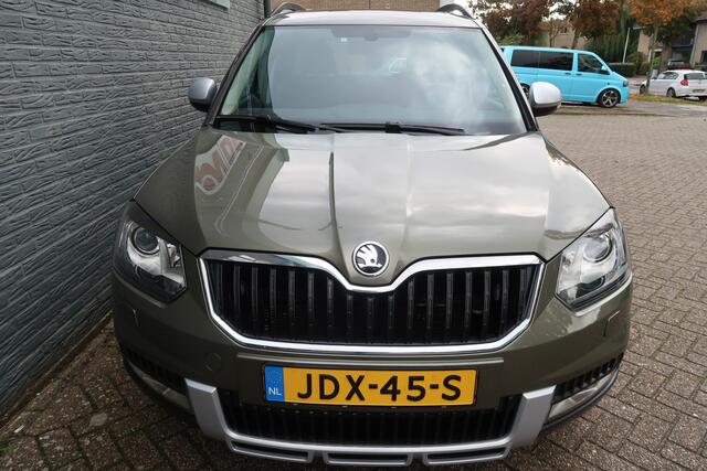 Skoda YETI 1.2 TSI Greentech Style Zeer nette en goed onderhouden auto