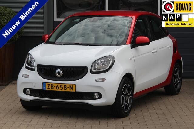 Smart EQ FORFOUR Business Solution 18 kWh Navi | ECC | Stoelverw | PDC | Leder | Zeer luxe | Cruise | LMV | Nw.Banden | Dealer onderhouden | Zeer nette