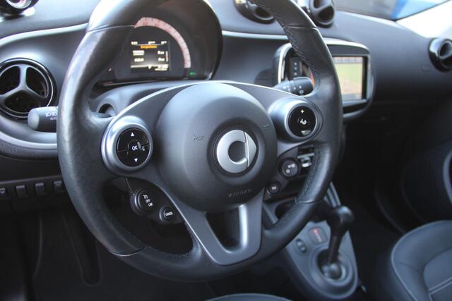 Smart EQ FORFOUR Business Solution 18 kWh Navi | ECC | Stoelverw | PDC | Leder | Zeer luxe | Cruise | LMV | Nw.Banden | Dealer onderhouden | Zeer nette