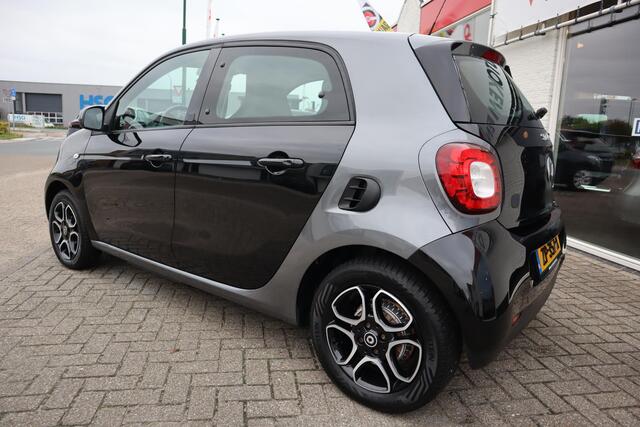 Smart EQ FORFOUR BUSINESS SOLUTION18 kWh CRUISE|NAVIGATIE|BLUETOOTH