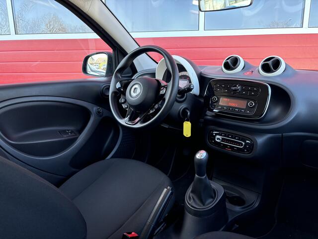 Smart FORFOUR 1.0 Pure CLIMA / / CRUISE / BLUETOOTH / ELEK RAMEN / NL-AUTO