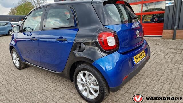 Smart FORFOUR 1.0 Pure