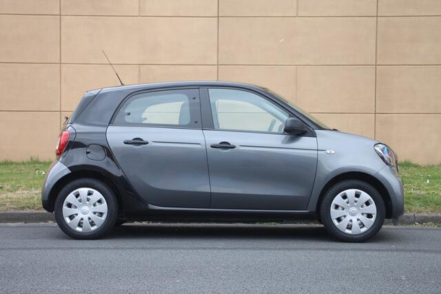 Smart FORFOUR 1.0 Pure