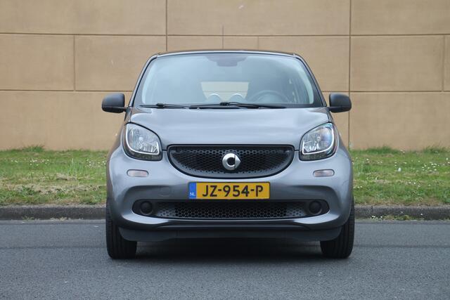 Smart FORFOUR 1.0 Pure