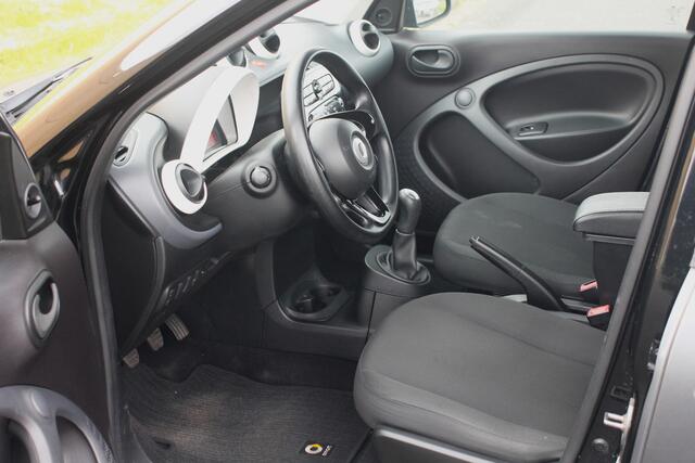 Smart FORFOUR 1.0 Pure