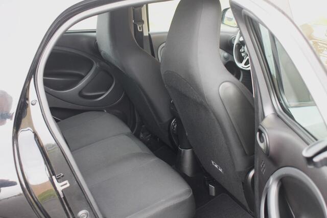 Smart FORFOUR 1.0 Pure