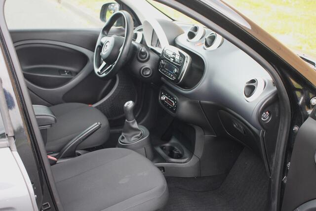 Smart FORFOUR 1.0 Pure