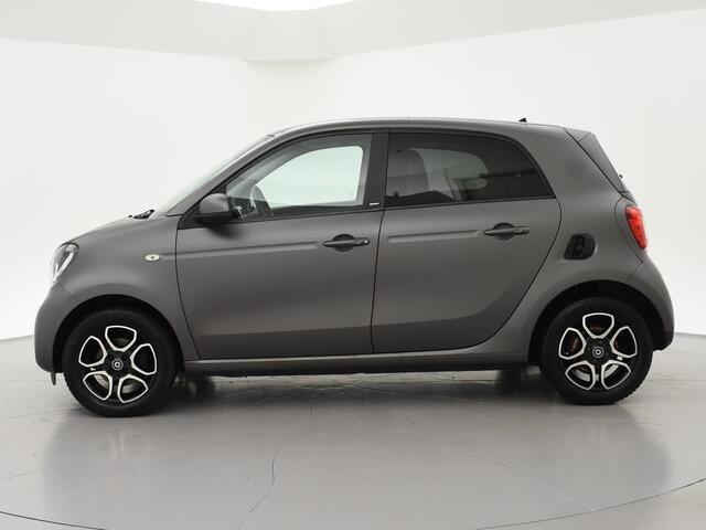 Smart FORFOUR 1.0 PASSION MAT GRIJS + PANORAMADAK | NAVIGATIE | CLIMATE | CRUISE | LMV | PRIVACY GLASS