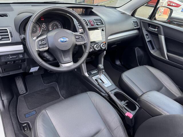 Subaru FORESTER 2.0 Premium | Trekhaak Afneembaar | Panoramadak | Navigatie | Camera | Leder | Stoelverwarming | Xenon | Rijklaarprijs!