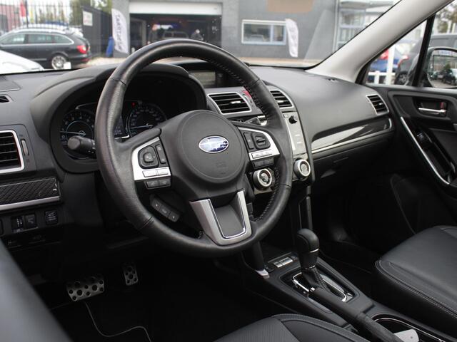 Subaru FORESTER 2.0 Premium | Adap. Cruise | Leder| Panodak | Trekhaak