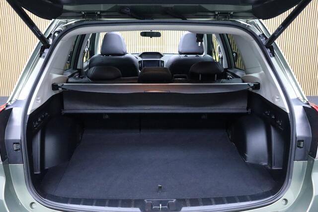 Subaru FORESTER 2.0i e-BOXER First Edition AWD | Panoramadak | Adaptive-cruise | Trekhaak | Leder | Camera | Clima | Elek. Achterklep | EyeSight | Apple Carplay & Android Auto | Keyless | Dodehoekdetectie