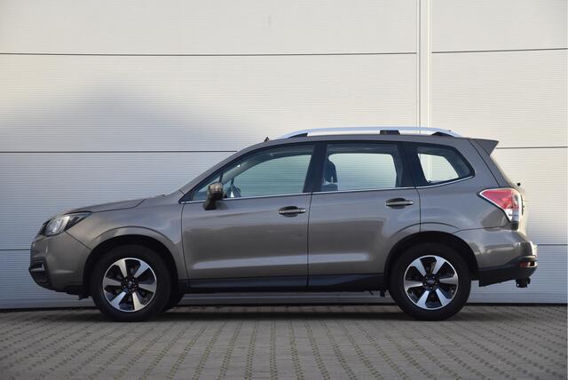 Subaru FORESTER 2.0 Luxury | Eyesight | Trekhaak | 1e eig |