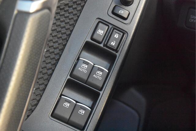 Subaru FORESTER 2.0 Luxury | Eyesight | Trekhaak | 1e eig |