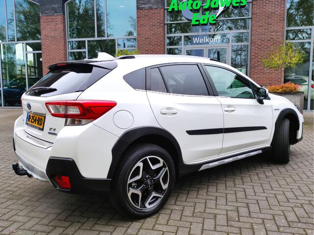 Subaru XV 2.0i e-BOXER Premium Trekhaak - Leder - Schuif-/Kanteldak - Dodehoek detectie - NL auto