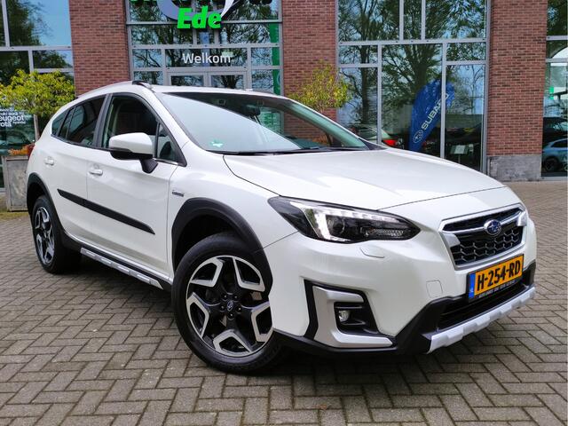Subaru XV 2.0i e-BOXER Premium Trekhaak - Leder - Schuif-/Kanteldak - Dodehoek detectie - NL auto