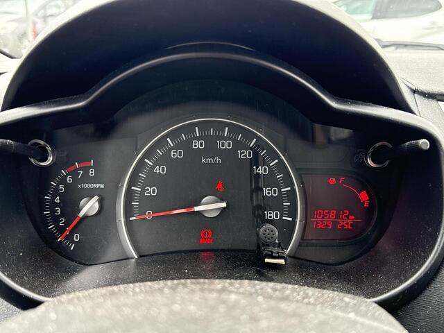 Suzuki CELERIO 1.0 Comfort **NAVIGATIE/ PARKEERSENSOREN VOOR EN ACHTER/ AIRCO/ GARANTIE**