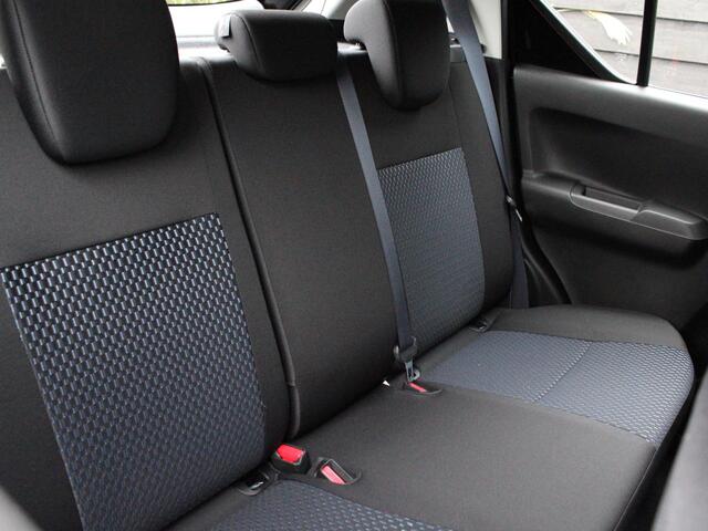 Suzuki IGNIS Comfort 1.2 Smart Hybrid 83PK 6 Jaar Garantie, Bluetooth, DAB Radio, CD-Speler, Airco, Automatische Dimlichten