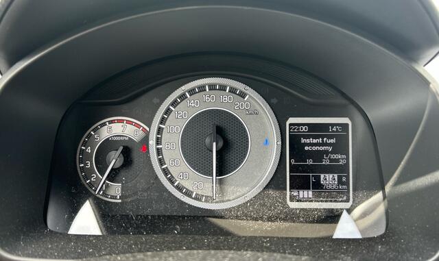 Suzuki IGNIS 1.2 Smart Hybrid Style Stoelverwarming/Achteruitrijcamera.