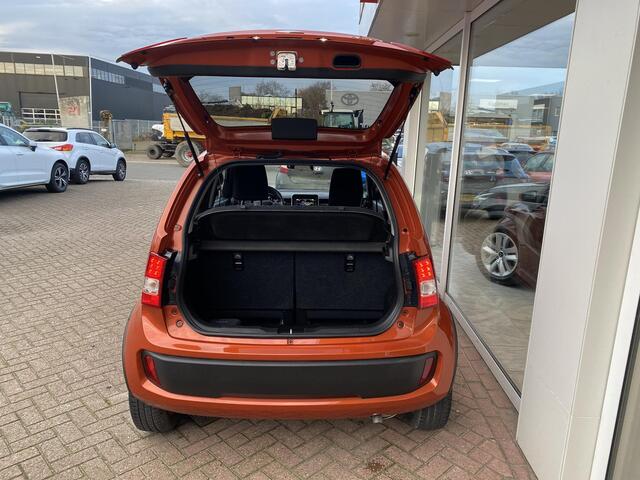 Suzuki IGNIS 1.2 Stijl Navigatie Apple CarPlay/Android Auto, stoelverwarming, zeer nette auto!