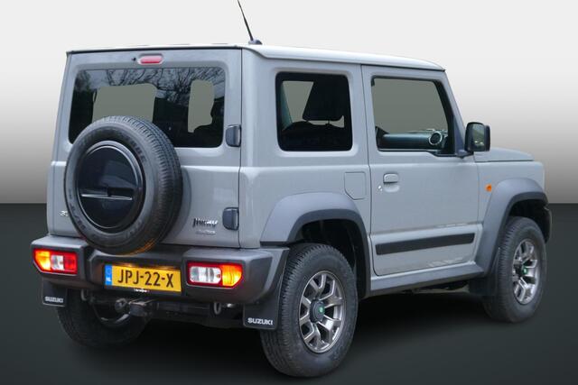 Suzuki JIMNY 1.5 Stijl | ALLGRIP | 4 PERSOONS | TREKHAAK | CRUISE CONTROL | NAVIGATIE |