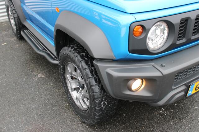 Suzuki JIMNY 1.5 Stijl | 4 Persoons | Navigatie | Stoelverwarming | Clima