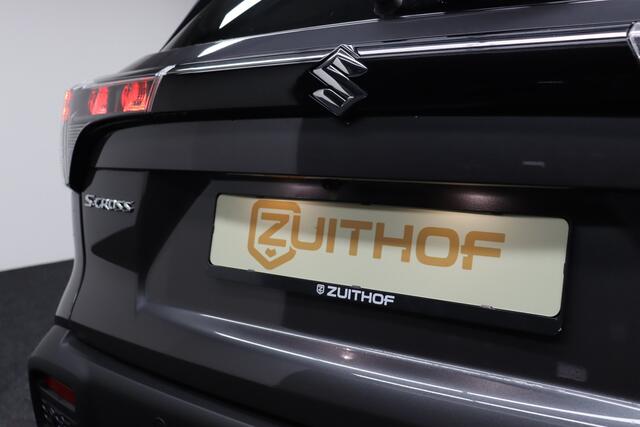 Suzuki S-Cross 1.5 Hybrid Automaat Style | ¤ 3.100,- Demo voordeel! | Adaptive-cruise | Panoramadak | 360 Camera | Parkeerhulp | Leder | Navigatie | Dodehoekdetectie