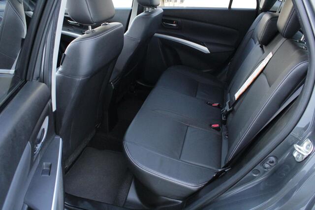 Suzuki S-Cross 1.4 Boosterjet AllGrip Style Hybrid Automaat | Navi | Adap. Cruise | Leder | Schuif-/kanteldak