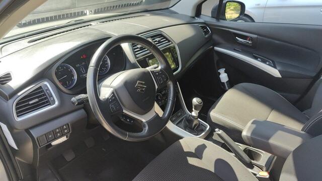 Suzuki S-Cross 1.4 Boosterjet Select Smart Hybrid