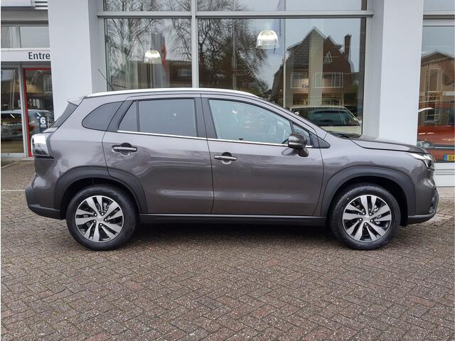 Suzuki S-Cross 1.4 BOOSTERJET STYLE SMART HYBRID 1.500 Kg Trekgewicht | Met 6 JAAR GARANTIE! | Inclusief ¤ 3.300,- Voorraad Voordeel