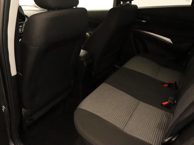 Suzuki S-Cross 1.4 Boosterjet Select Smart Hybrid - ADAPTIEVE CRUISE CONTROL - CLIMATE CONTROL - APPLE CARPLAY/ANDROID AUTO - CAMERA - PARKEERSENSOREN VOOR + ACHTER - DODEHOEKDETECTIE - EXTRA GETINT GLAS - KEYLESS ENTRY/START - STOELVERWARMING VOORZIJDE