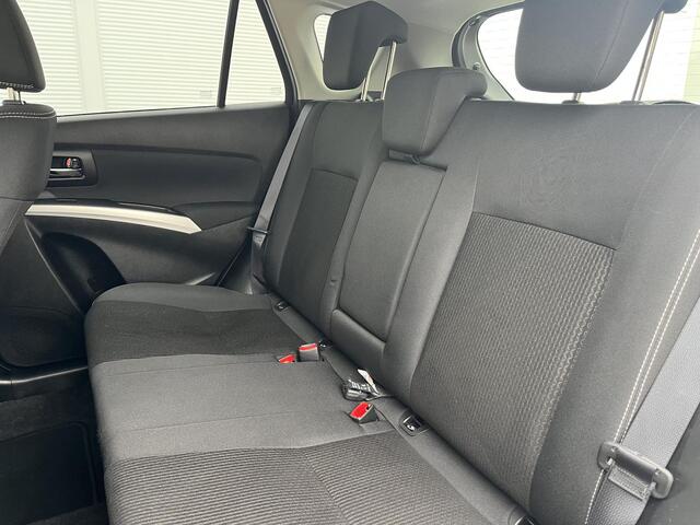 Suzuki S-Cross 1.0 Boosterjet Rhino / cruise control / electronic climate controle / navigatiesysteem full map / voorstoelen verwarmd /