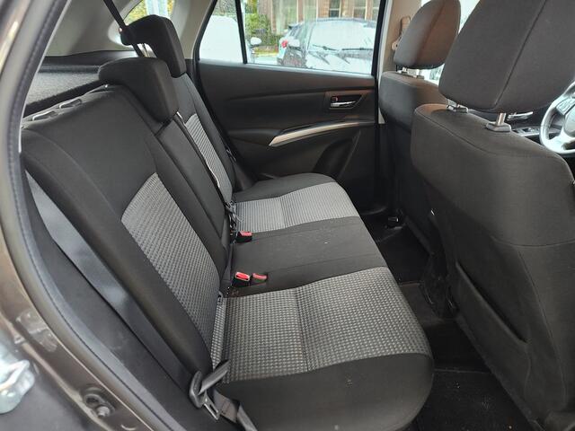 Suzuki S-Cross 1.5 HYBRID SELECT AUT. Trekhaak | Keyless | Parkeersensoren V+A