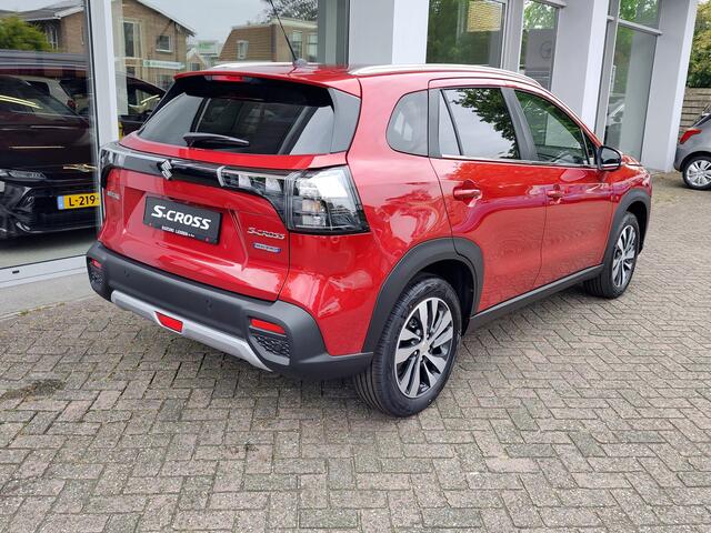 Suzuki S-Cross 1.4 BOOSTERJET STYLE SMART HYBRID Beschikbaar! | Met 6 JAAR GARANTIE! | Inclusief ¤ 2.000,- Voorraad Voordeel