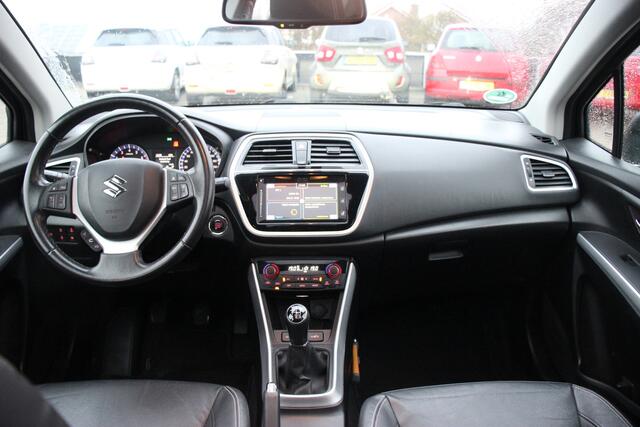 Suzuki S-Cross 1.0 Boosterjet High Executive/Stijl | Trekhaak | Leer |