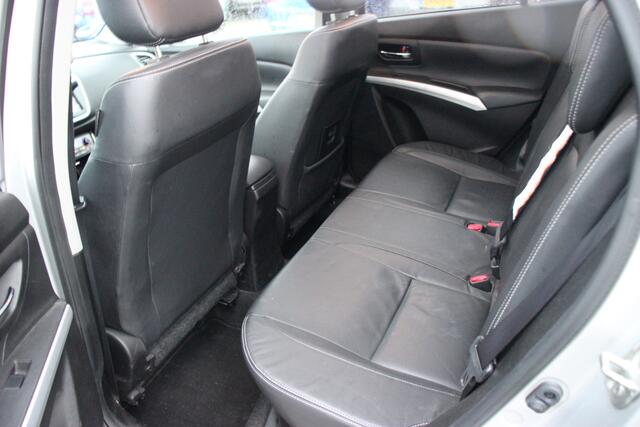 Suzuki S-Cross 1.0 Boosterjet High Executive/Stijl | Trekhaak | Leer |