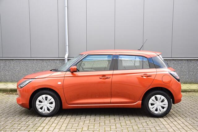Suzuki SWIFT 1.2 Comfort Smart Hybrid | Van ¤21.995,- naar ¤19.995,-!! | 6 jaar garantie of 150.000 KM |