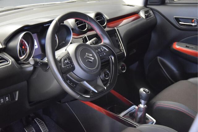 Suzuki SWIFT 1.4 Sport Xenon Clima Navi Camera Adapt Cruise 17inch! Nieuwstaat!