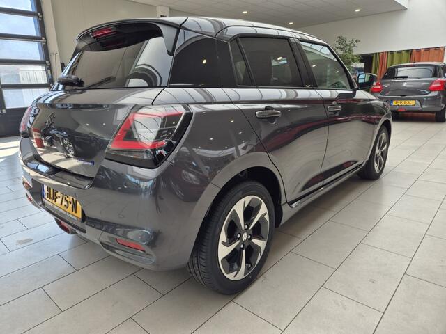 Suzuki SWIFT 1.2 Style SmartHyb [ CAMERA I CLIMATE CONTROL & ADAPTIEFE CRUISE