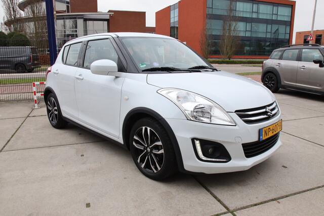 Suzuki SWIFT 1.2 Style EASSS Leder Alcantara, Airco, 1e eig, dealer ond, trekhaak Aanbieding!